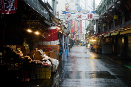 ameyoko-taihu.jpg